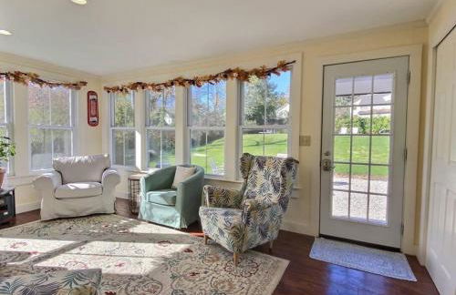 Historic Colonial Pool Walk to Town - Foto 6