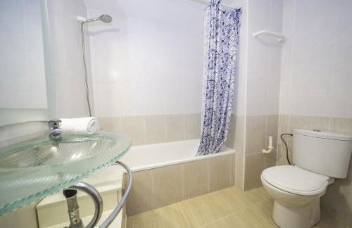 HomeHolidaysRentals Belisa - Costa Barcelona - Photo 17