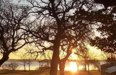 Waterfront Lake Buchanan! - Foto 2