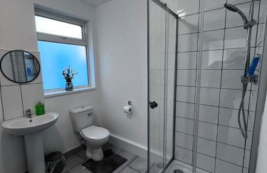 Homely Whittier Terrace 3 Bedroom House - Foto 7