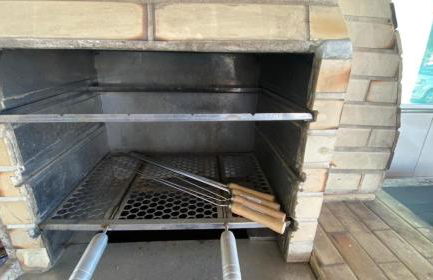 Piscina e Sinuca CASA Beto Carrero 500m do Parque 1 suite e 2 quartos 3bwc a 300m da Praia churrasqueira e estacionamento privado - Foto 39