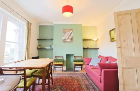 Penthouse Apartment with Impressive Views Sleeps 2 to 8 - Foto 14