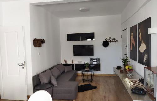 Minimal apartment by the beach - Foto 11