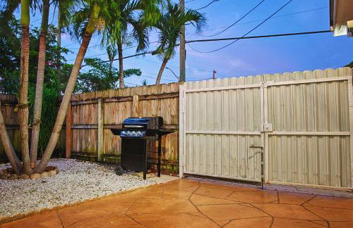 Tiki Hut Pool 4 BR Coastal Cottage Dream Vacation - Foto 11