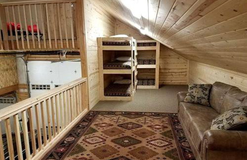 Barn-Style Vacation Rental with Mountain Views in Thayne, Wyoming - Foto 8