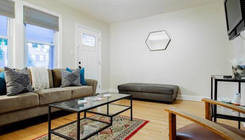 Pentagon City Homestay Parking available - Foto 4