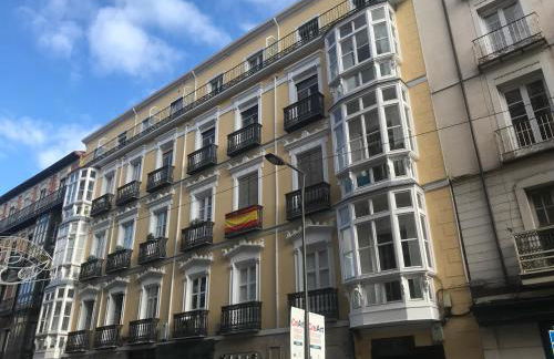 AIRVA: Apartamento Duque de la Victoria - Foto 17