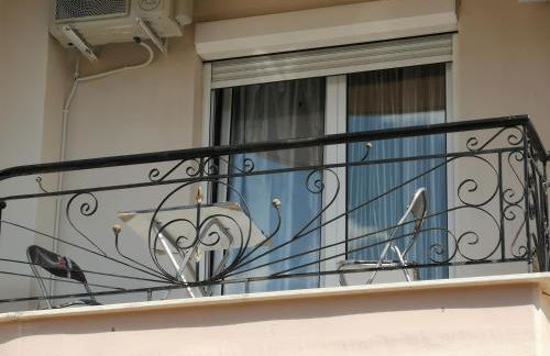 Iliana's house - Photo 26