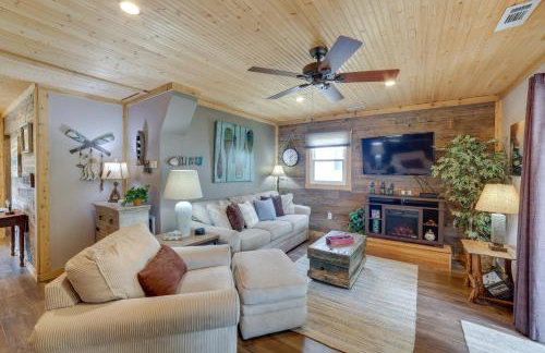 Lakefront Cottage with Deck Near Indiana Beach! - Foto 7