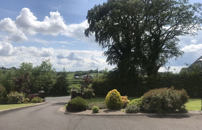 Dungannon 2 Bed Bungalow - Sleeps 5 - Pet Friendly - Foto 35