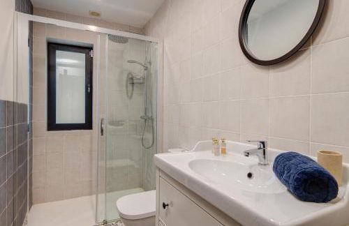 La Escala - 6 bedroom villa with pool - Photo 49