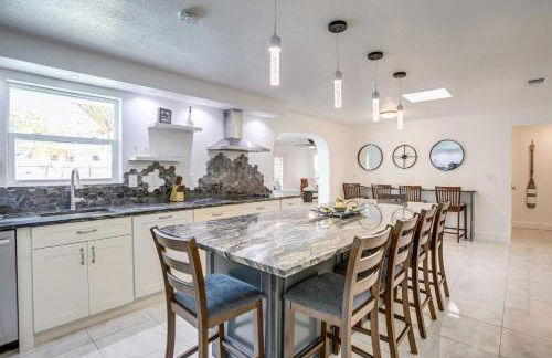 Largo Family Oasis Private Pool and Hot Tub! - Foto 7