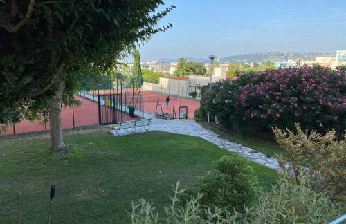 Appartement Juan-Les-Pins, 4 pieces, 80m2, Residence Luxe Piscine Tennis - Foto 44