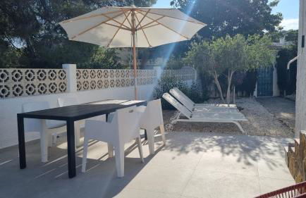 Meerblick Villa mit Terrasse, Pool und kostenlosen WLAN neu renoviert - Foto 19