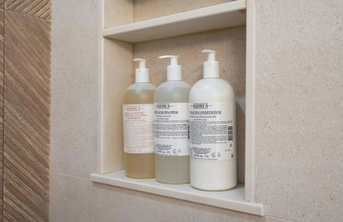 Modern Coastal City Stay Waterfront and Airport - Foto 5