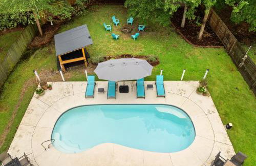 Low Country Gem with Heated Pool Games and Hot Tub - Photo 8