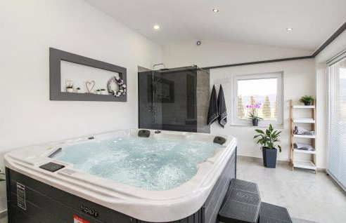 Lovely Home In Novi Marof With Sauna - Foto 6