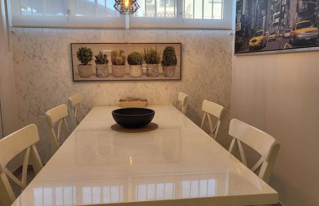 Duplex Apt, 3 Bedroom, Sleeps 6, Pool - Foto 16