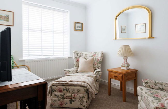 Spacious 4-bed Seaside Retreat in Selsey - Foto 10