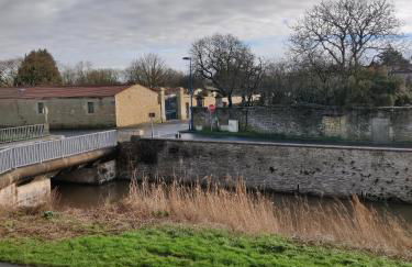 Le logis du pont - Foto 18