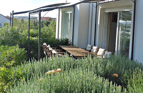 House Natali 70m from the beach - free EV top up - Photo 55