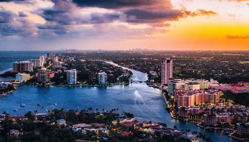 Beachside Luxury Private Townhome with Pool and Ocean Views - Photo 3