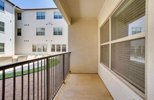 Pool Access, 1 Mi to Shops and Eats Crowley Rental - Foto 22