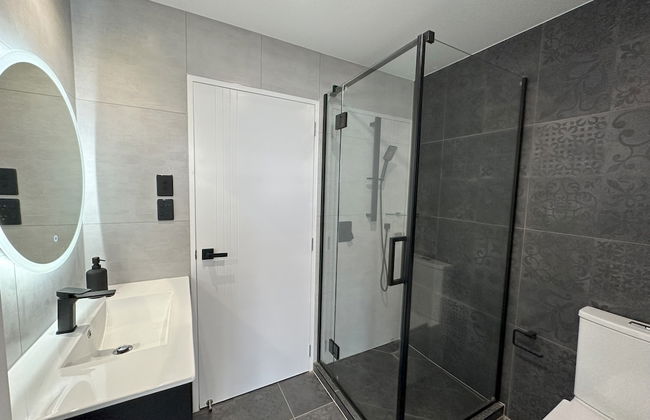 Royal Residency - Photo 19