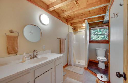 Unplug, Unwind and Explore Remote Vermont Cabin - Foto 19