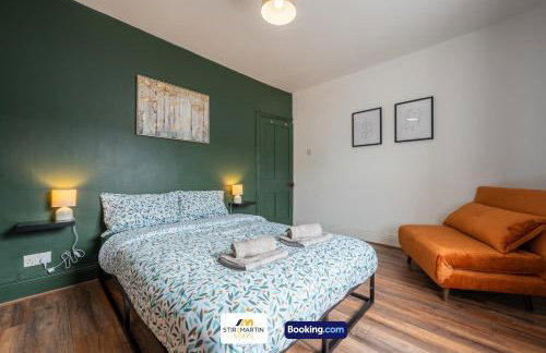 Stylish 2 BR Townhouse By StirkMartin Stays Short Lets & Serviced Accommodation Cardiff With Free Parking & Sleeps5 - Foto 31