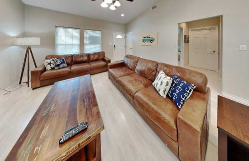 Beach Bunker by Silver Sands Vacation Rentals - Foto 8