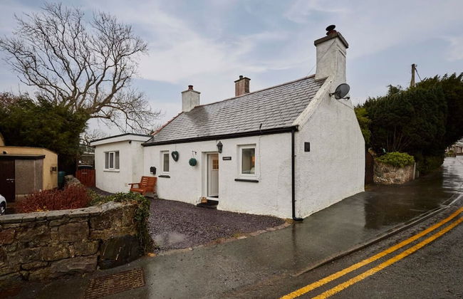 Host Stay Camwy Cottage - Photo 18