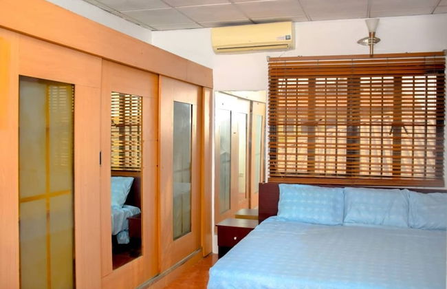 Inviting 2-bed Apartment in Lagos -canal Views - Foto 7