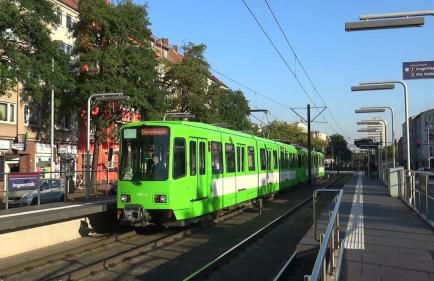 Zentral, nähe HBF, Supermarkt, Bahn vor Ort - Foto 25