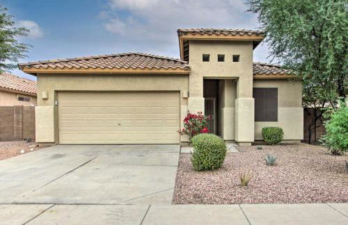 Sunny Surprise Vacation Rental with Pool, Near Golf! - Foto 2