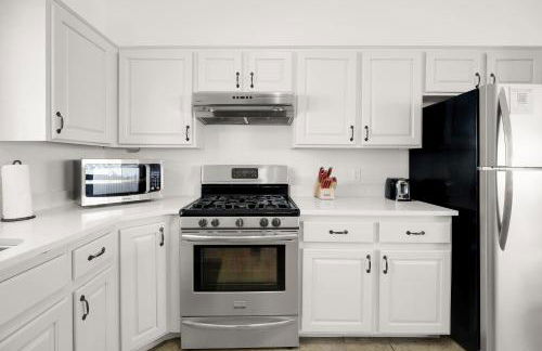 Near Zion Remodeled 4BR Sleeps 10 Patio - Foto 6