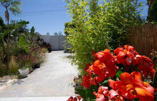 Tropical Oasis Costa Dorada with private pool - Foto 32