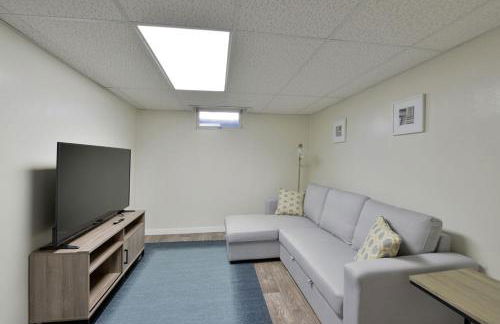 Modern North Fargo Home near the Fargodome - Foto 31