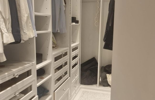 Park Village East Luxury Apartment - Foto 4