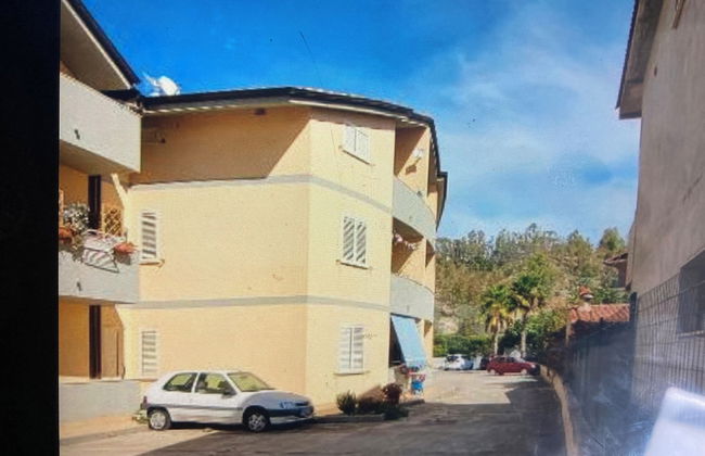 Quaint Little apt for 4 With Pool - Foto 21