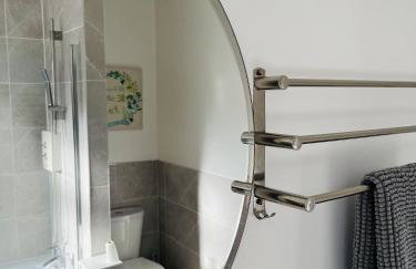 Ideal 3 bed pay-as-you-stay home in Wigan sleeps 6 - Foto 39