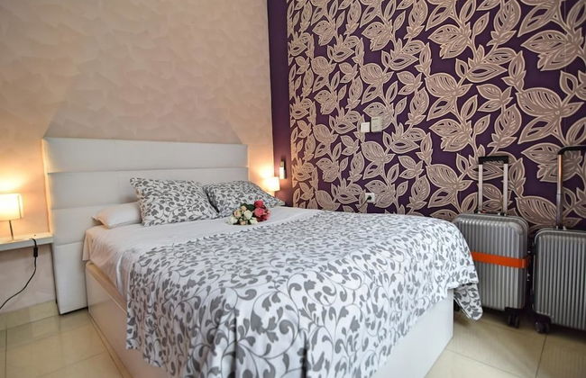 Apartamentos Marqués de la Merced - Photo 9