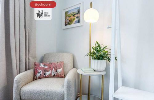 Cosy Stylish Home w EV Charger Priv.… - Foto 18