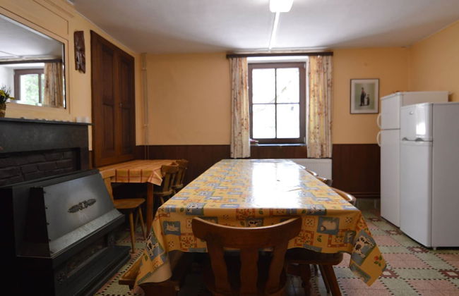 Family Villa in Ferrieres - Photo 9