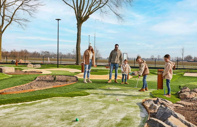 Modern Villa With Wellness in Limburg - Photo 23