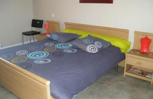 Reposant, Calme, Vue Mer imprenable à 2 m de l'eau, Petit Port Typique Breton - Foto 11