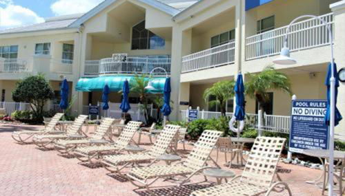 Diamond - Cypress Pointe Resort - St - Photo 2, sunbed