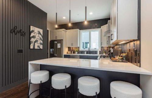 Brand New Elegance Rooftop Views of Nashville - Foto 17