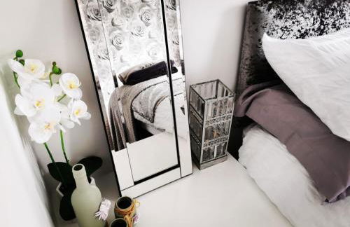 Stunning 2-Bed House in Macclesfield Cheshire - Foto 13