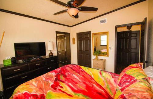 Tahitian Cottage - Heated Pool Walk to the Beach - Foto 14